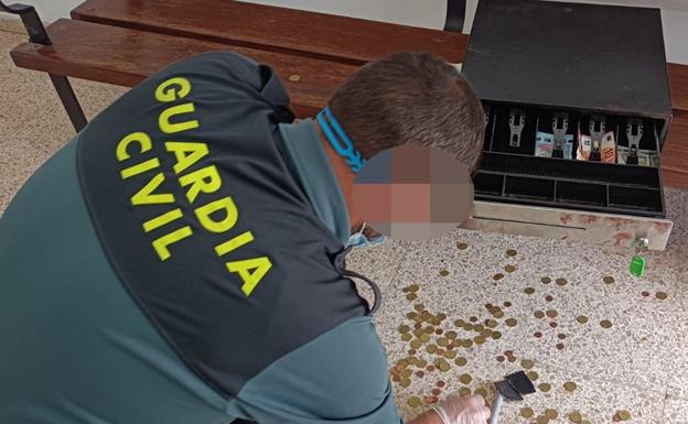 Detenido por ir por la carretera con la caja registradora robada de un 'Grow Shop' de Logroño