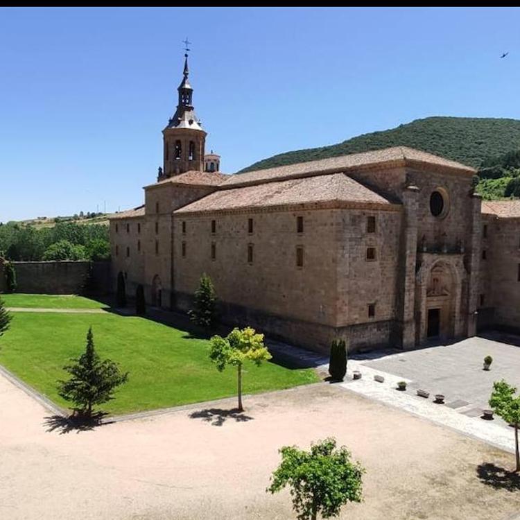 El monasterio de Yuso abrirá sus puertas a las visitas los sábados y domingos