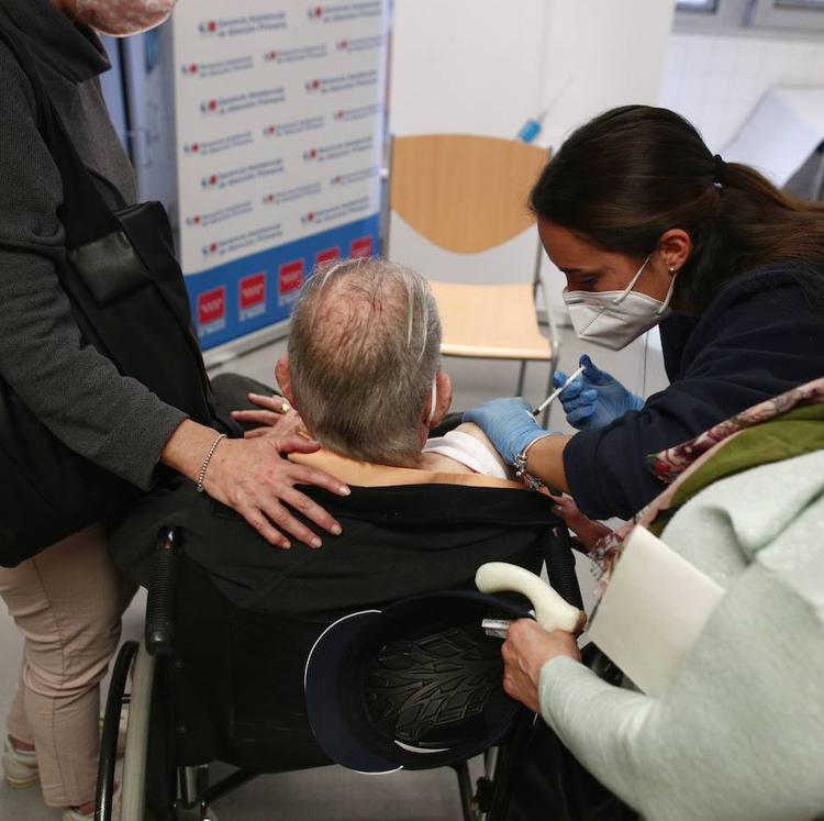 Dos muertos por covid en las residencias de ancianos en una semana