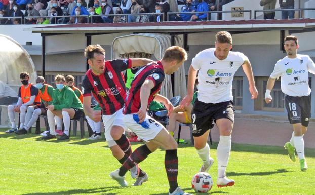 Alfaro y Racing Rioja se desmarcan hacia el ascenso antes de enfrentarse