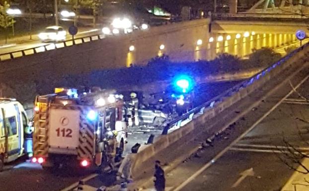 Dos heridos en estado grave tras el doble accidente del sábado en la circunvalación