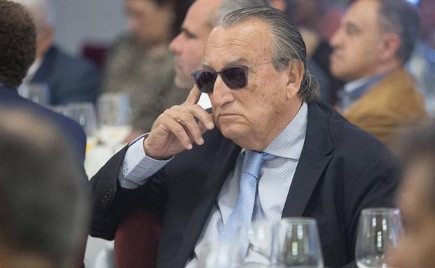 Un juez propone juzgar a Carlos Fabra y al presidente del Villarreal