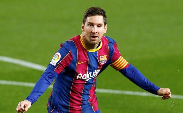 Messi aprieta por el quinto doblete de su carrera