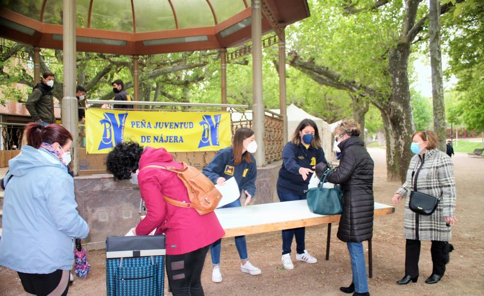 Peña Juventud de Nájera recoge 500 kilos de alimentos