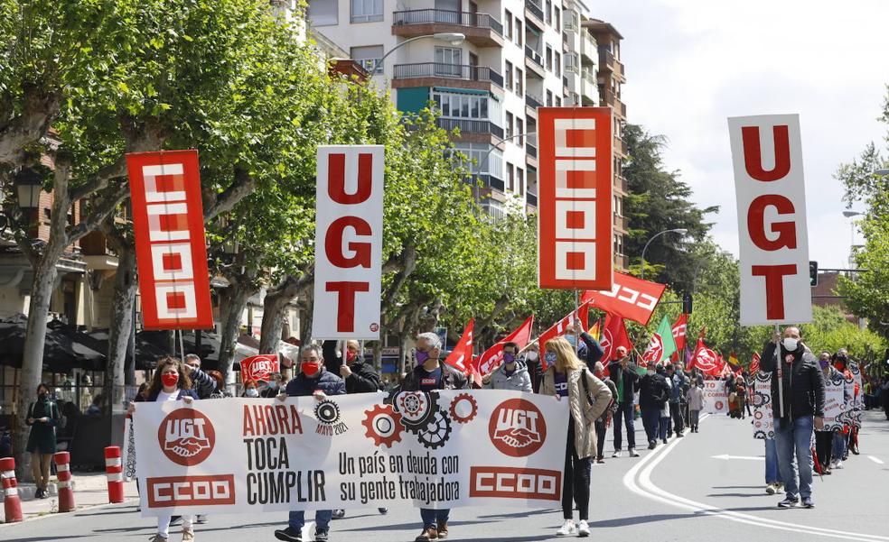 UGT y CCOO La Rioja vuelven a la calle recordando que «este país está en deuda con su gente trabajadora»