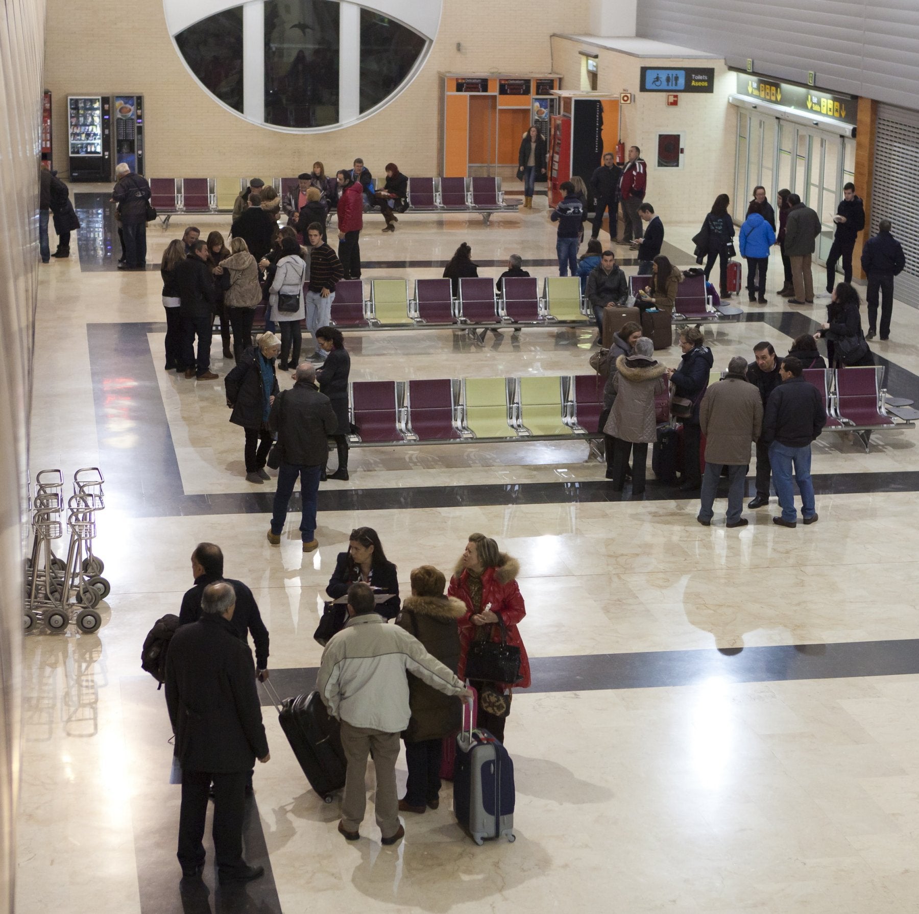 Los riojanos todavía esperan medio millón de euros por los viajes cancelados por la pandemia