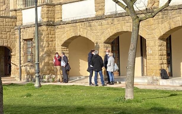 Archivada la causa contra el alcalde, la exalcaldesa y tres concejales de San Vicente