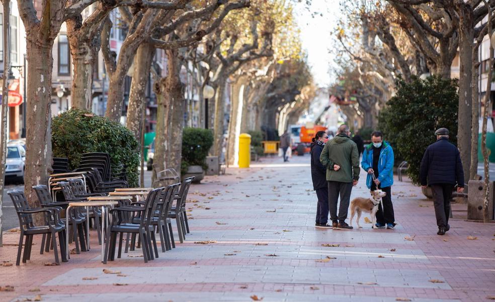 La incidencia acumulada tiende al descenso en un día con un fallecido