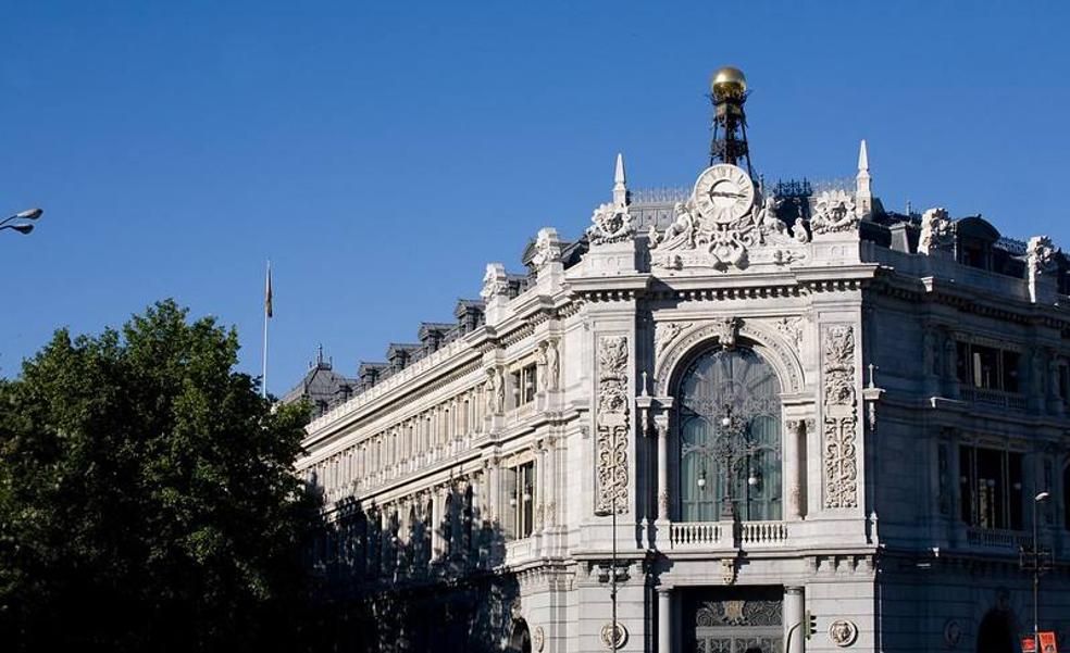 El Banco de España pide ajustes para evitar que la deuda se desboque