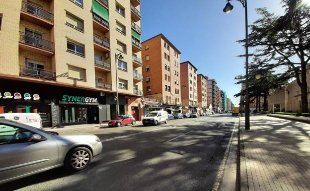 La calle Murrieta abre la campaña de asfaltado y refuerzo de firme