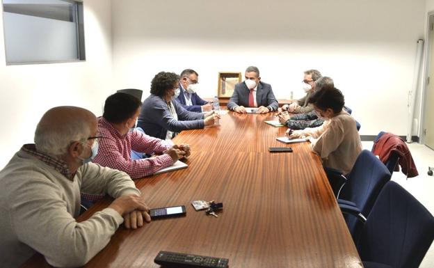 El Gobierno de La Rioja garantiza que los trabajadores y los recursos de Radiología se integrarán en el SERIS