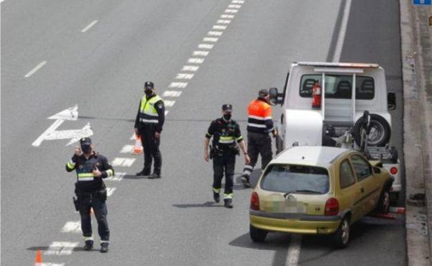 Dos hombres heridos en un accidente en la LO-20
