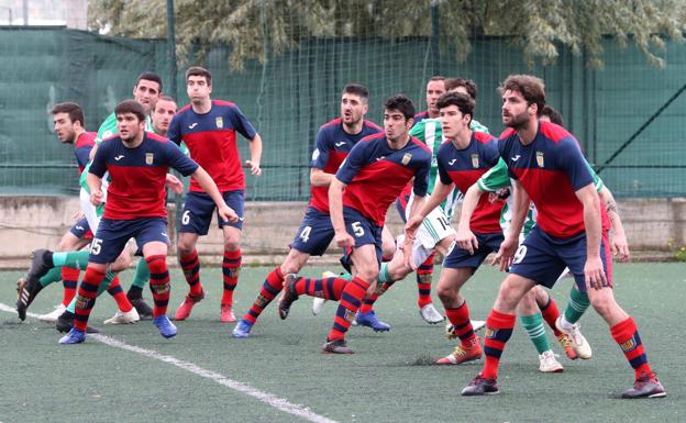 El Vianés hunde al Pradejón con tres goles de Íñigo