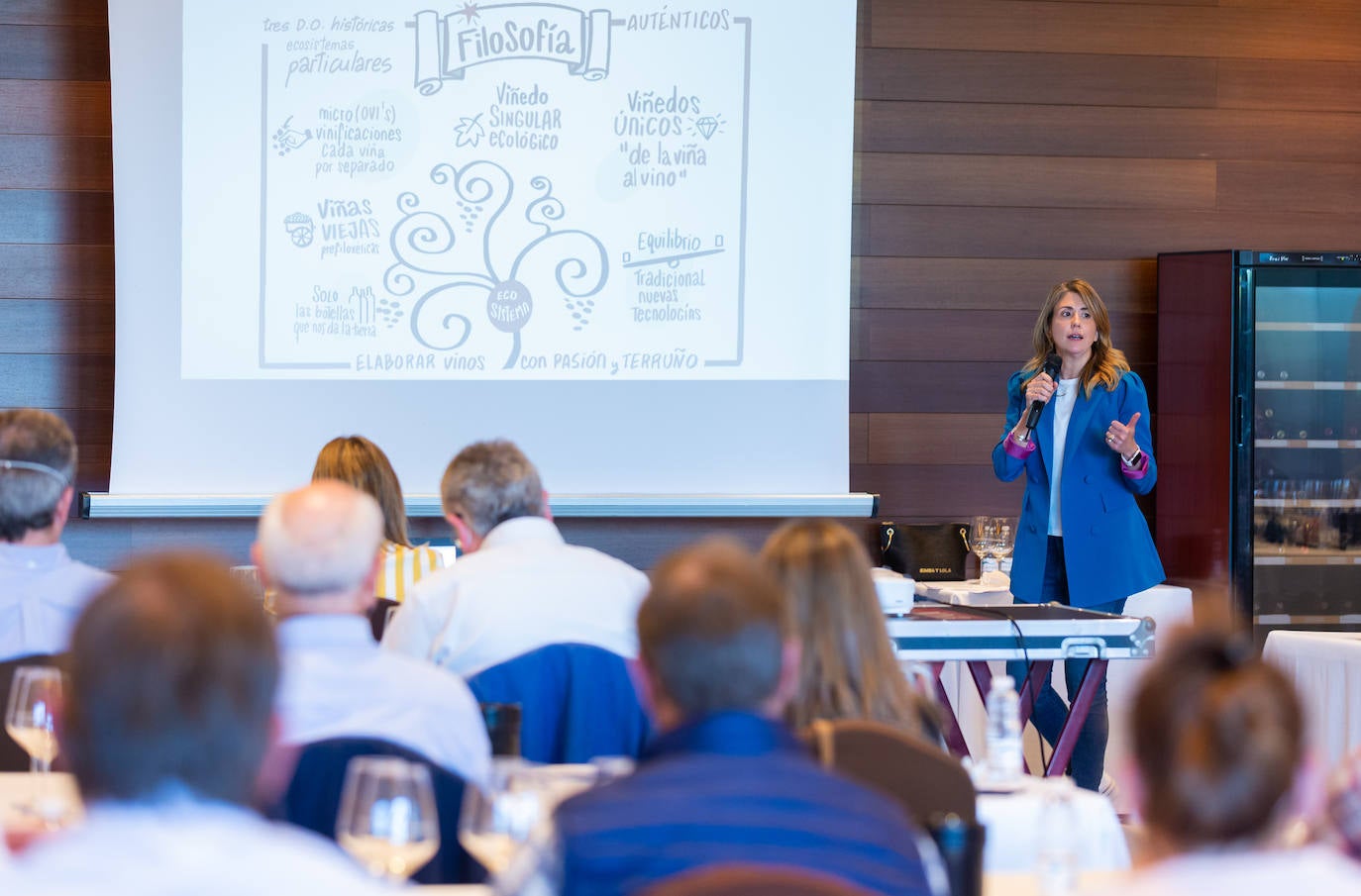 Bodegas Valdelacierva, protagonista del club de catas