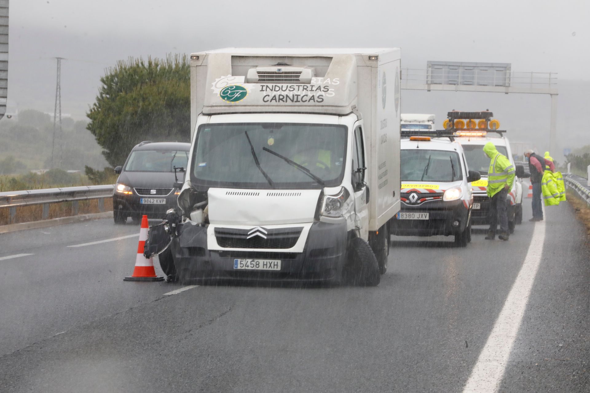 Un herido leve en una colisión múltiple en el término de Navarrete