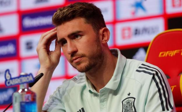 Laporte: «Mucha gente me espera en la esquina»