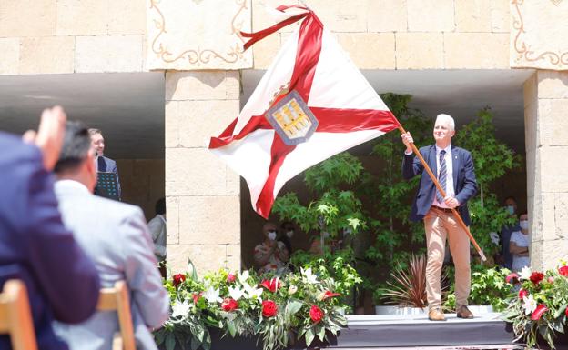 Logroño honra al patrón y celebra su resistencia «con mucha dignidad» así a los franceses como al coronavirus