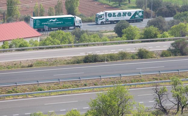 Herida una vecina de Arrúbal en una salida de vía en la N-232