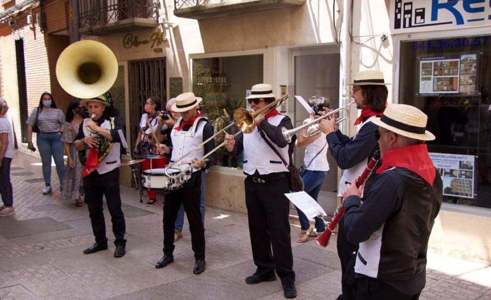 Los najerinos llenan las terrazas celebrando San Pedro