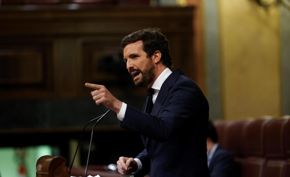 Casado da un volantazo a la derecha en busca del votante de Vox