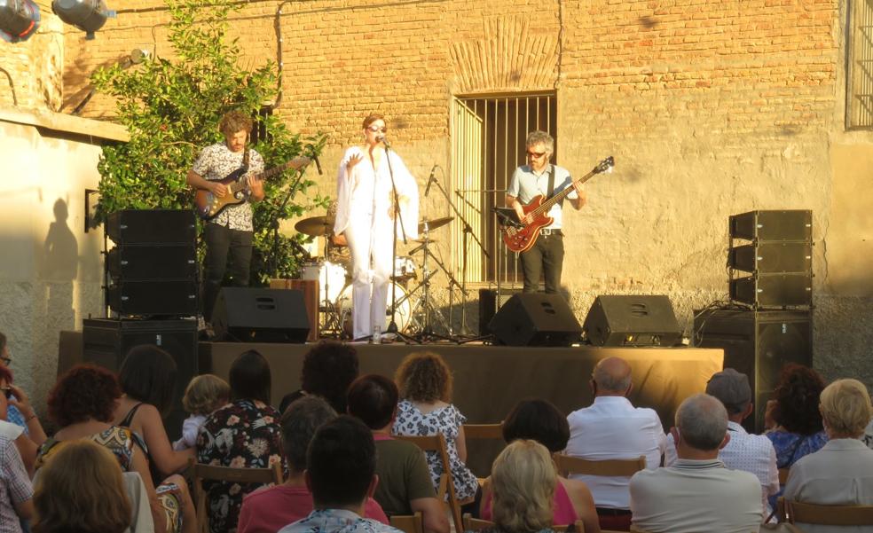 Ockami abrió el tercer Festival de Jazz de Alfaro