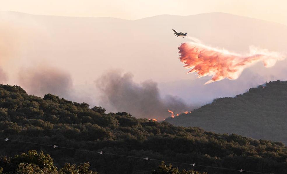 El primer gran incendio de la temporada en La Rioja quema hasta el momento 200 hectáreas de las laderas del Monte Yerga