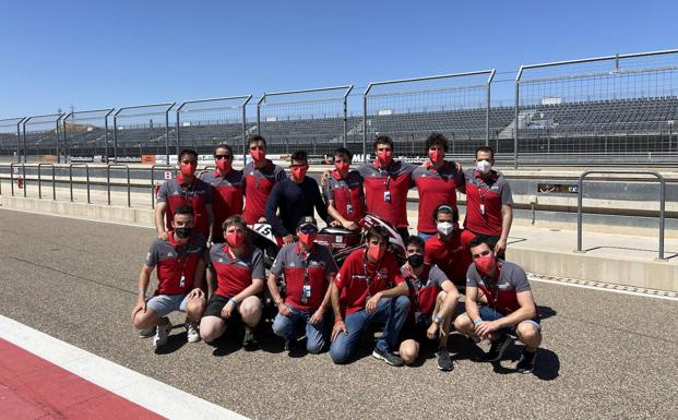 El equipo de la UR, sexto en el Certamen Internacional Motostudent con su moto eléctrica