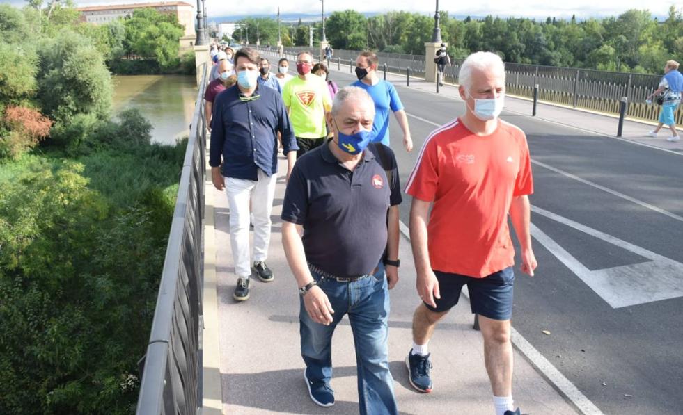 Corto pero intenso recorrido con el alcalde por el Camino de Logroño