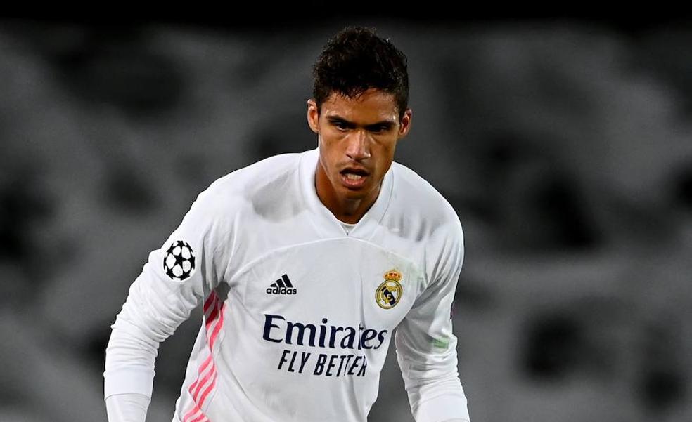 Varane cambia el Real Madrid por el Manchester United