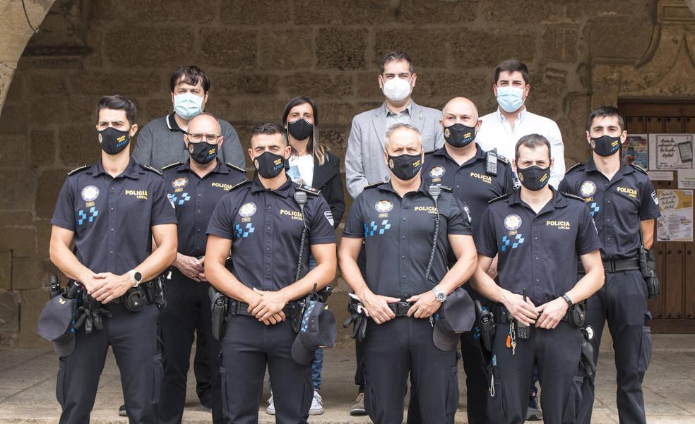 Santo Domingo cubre cuatro bajas en la plantilla de la Policía Local