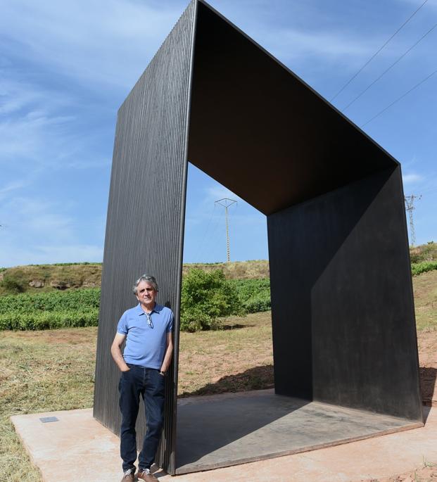 «Sentí que la escultura estaba bien acogida por el paisaje»