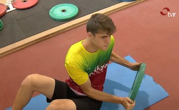 «Espero hacer marca personal, superar los 59,79 metros del Campeonato de España»