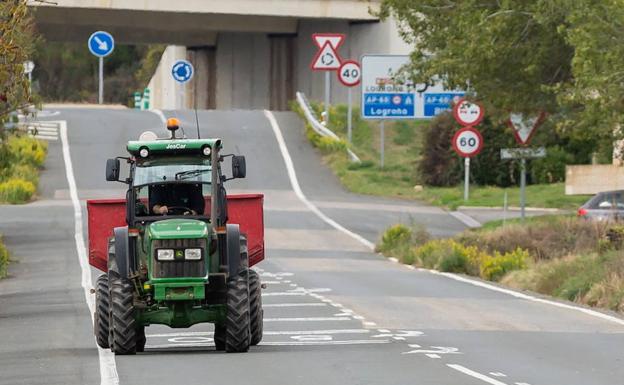 Los vehículos agrícolas tendrán itinerarios obligatorios durante la vendimia