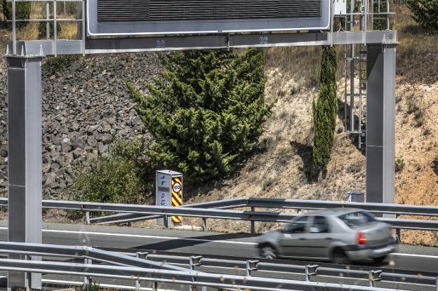 El radar de San Felices, en la AP-68, en el ranking de los 50 que más multan del país