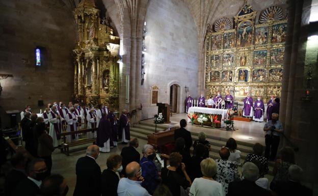 EN DIRECTO | El funeral en memoria de Martínez Somalo