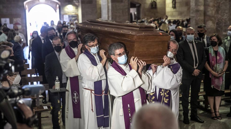 Las imágenes del funeral de Martínez Somalo