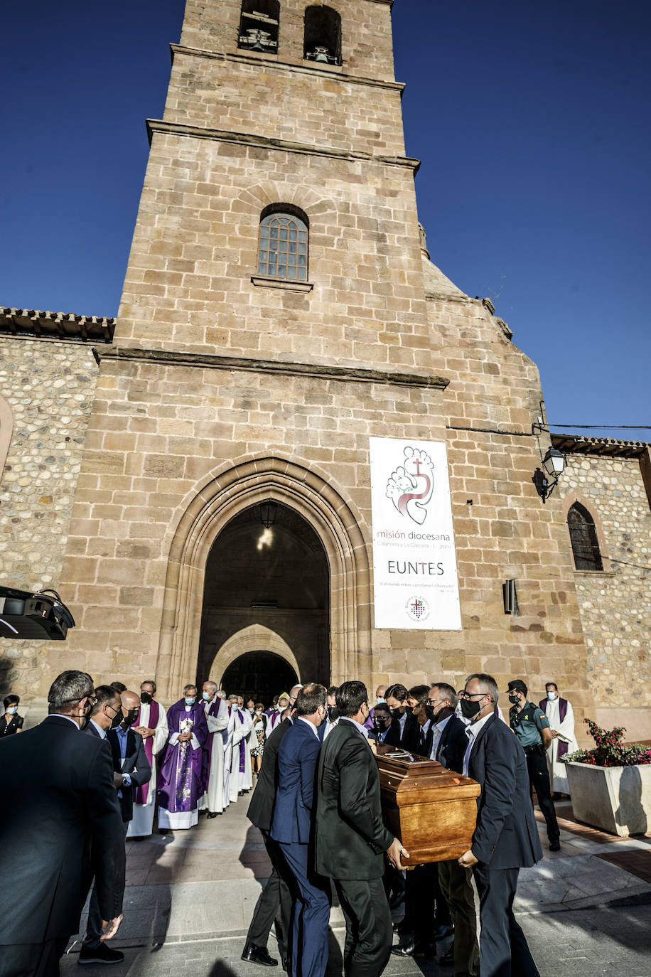 Las imágenes del funeral de Martínez Somalo