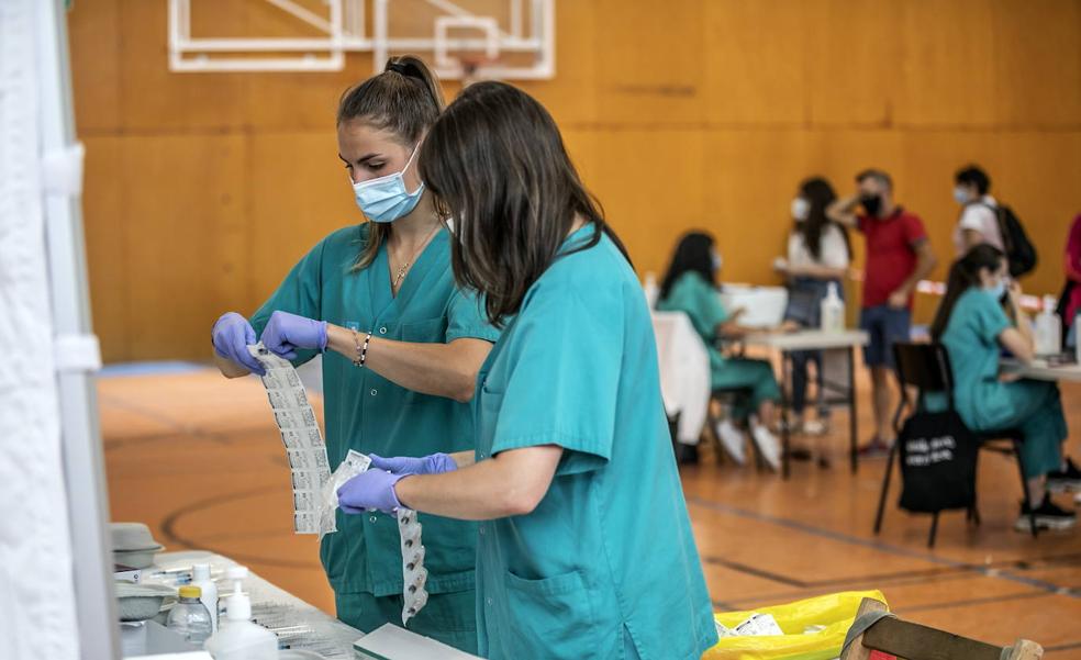 El COVID deja otro fallecido y más hospitalizados durante el fin de semana