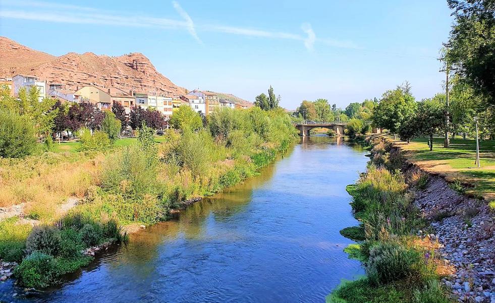 El Gobierno de La Rioja elaborará un proyecto integral para el río en Nájera