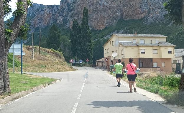 Una nueva rotonda gestionará el tráfico en el acceso a Torrecilla en Cameros