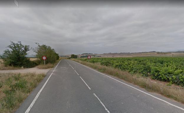 Dos riojanos, heridos con pronóstico reservado tras caerse de sus motocicletas en Viana