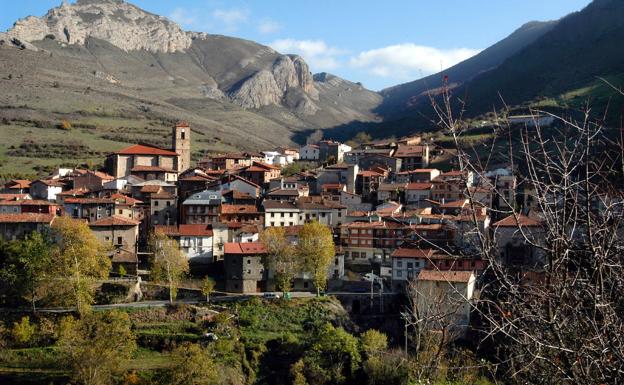 Fallece un hombre en la calle Oriente de Anguiano al sufrir un infarto