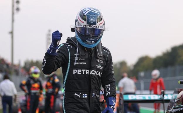 Bottas sorprende y saldrá primero en la pelea por la pole