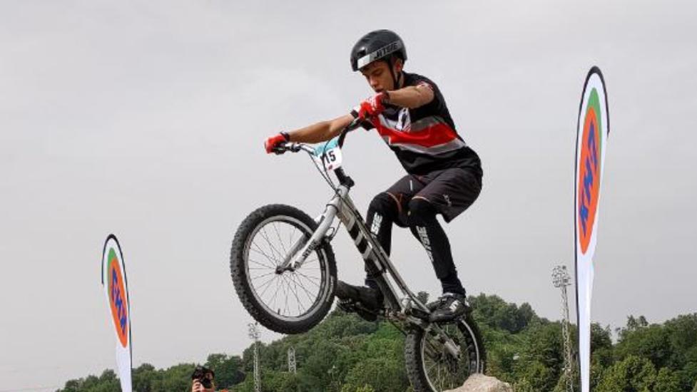 Travis, un maestro riojano de la bicicleta con solo 13 años