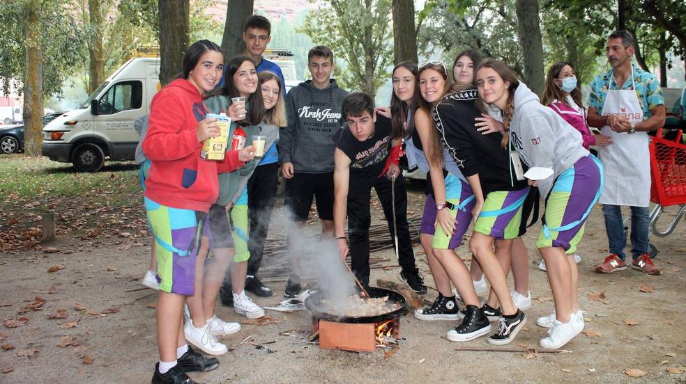 El concurso de paellas del Najerilla vive una nueva edición