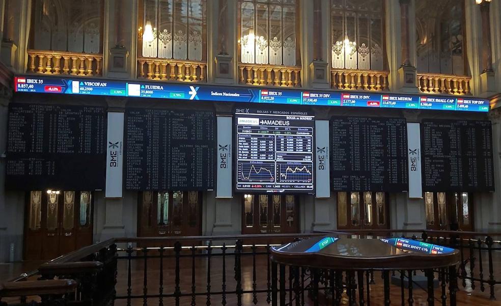 El Ibex-35 recupera los 8.800 puntos a la espera de la Fed