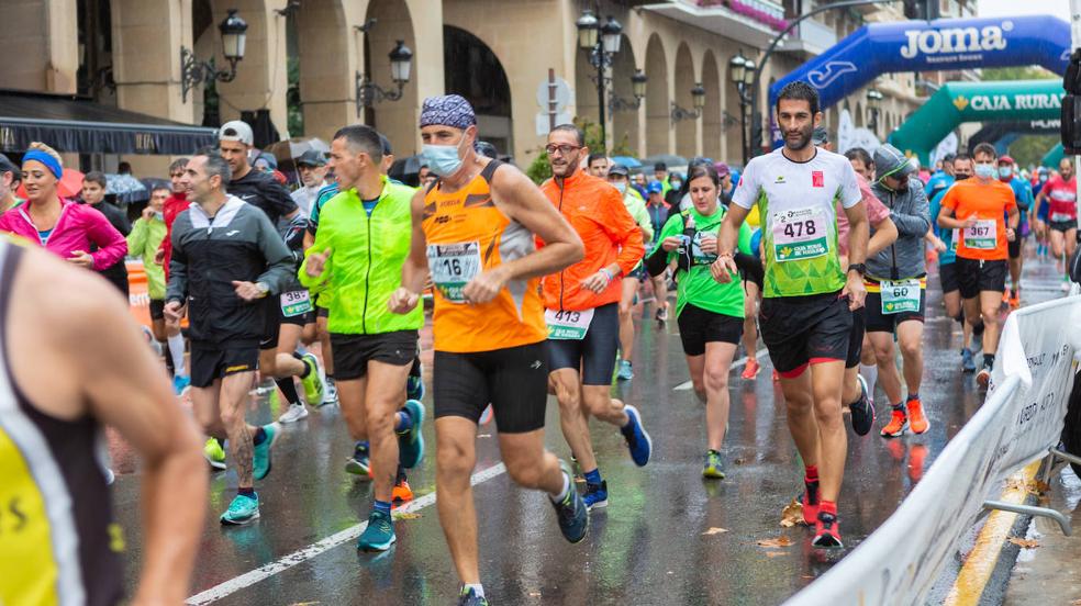 Las imágenes de la maratón Ciudad de Logroño