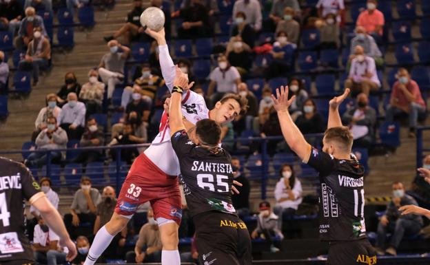 El Ademar levanta la moral del Ciudad de Logroño