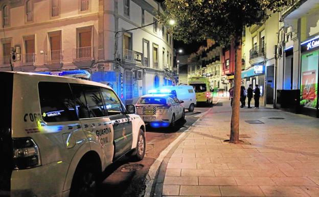 Descubren un cadáver calcinado cerca del estadio de la Cartuja, en Sevilla