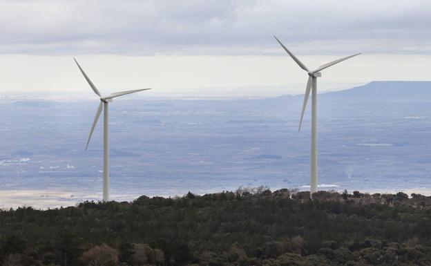 Contra los eólicos en Ajamil y Munilla